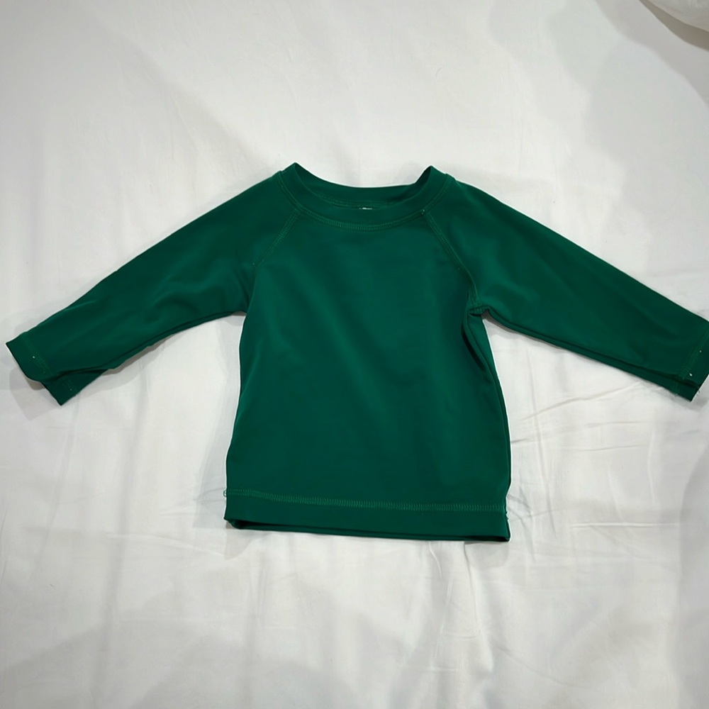 Hanna Andersson dark green rash guard 3-6 months
